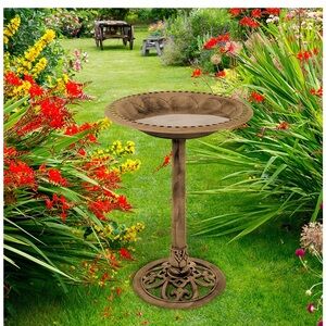 Elegant Brown Bird Bath for Garden Decor